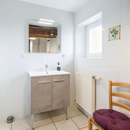 Charmante Maison Renovee A 300m De La Loire Avec Jardin, Terrasse, Wifi Et Equipements Bebe - Fr-1-306-815 Holiday home Saint-Julien-de-Concelles