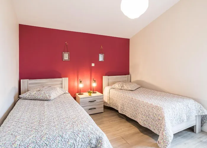 Charmante Maison Renovee A 300m De La Loire Avec Jardin, Terrasse, Wifi Et Equipements Bebe - Fr-1-306-815