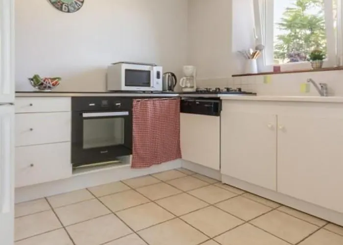 Semesterbostad Charmante Maison Renovee A 300m De La Loire Avec Jardin, Terrasse, Wifi Et Equipements Bebe - Fr-1-306-815